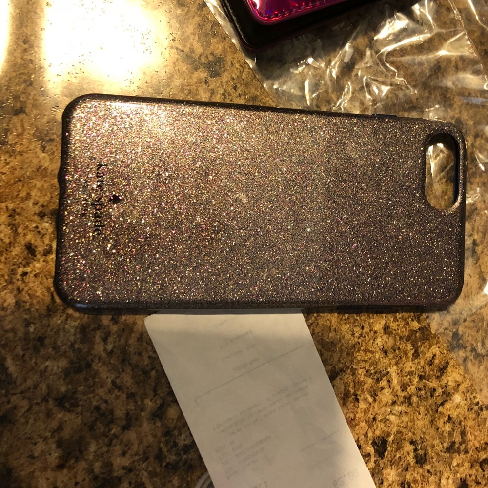 Kate Spade phone case for iPhone 7/8 plus.